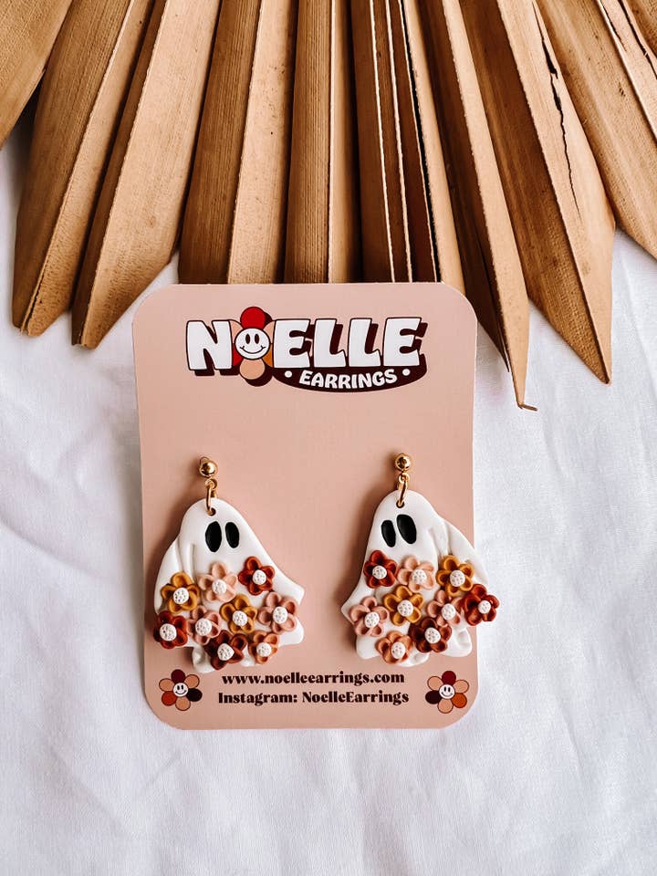 Orecchini fantasma in fogli floreali per la vendita all'ingrosso da parte di Noelle Earrings