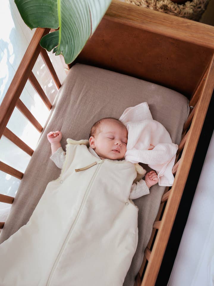 Babyly - Vente Gigoteuse – bébé - Gigoteuse bébé naturelle en laine - Taille S/M - Laine de mouton13