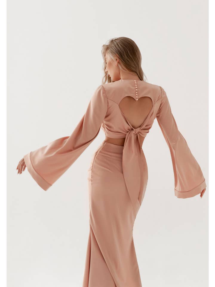 La Musa – Großhandel Set aus Oberteil und Rock – Damen – Peach Love Set – Midi-Rock und Langarm-Top aus französischem Satin2