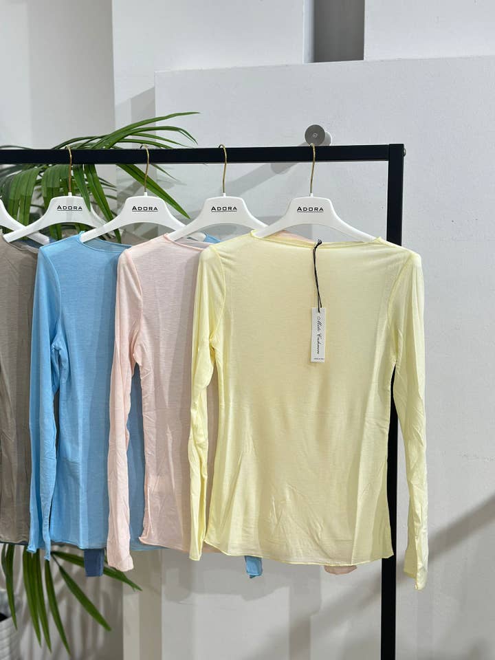 Crew neck sweater in cashmere blend for wholesale by ADORA