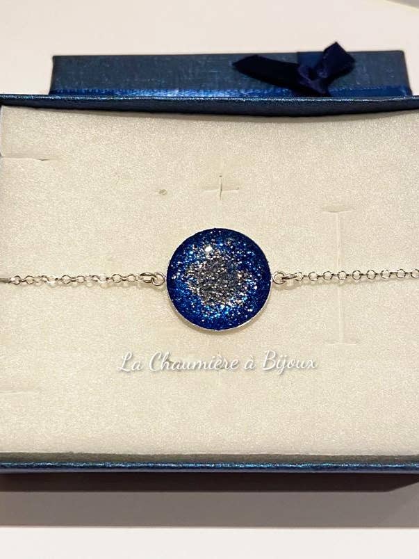 Bracelet - magnetic blue for wholesale by La Chaumière à Bijoux