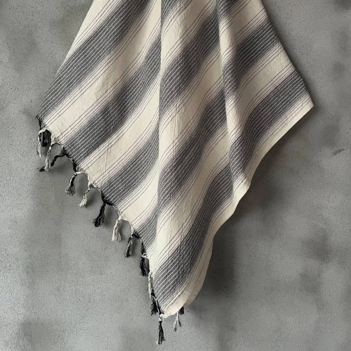 Primitive - Wholesale Beach Towel - Breeze Turkish Beach Towel W015