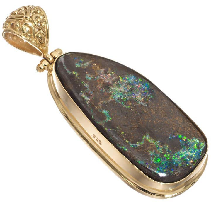 pendentif en opale boulder australienne riche en éclat en argent 925 plaqué or vermeil, 5 cm pour la vente par FifiRose