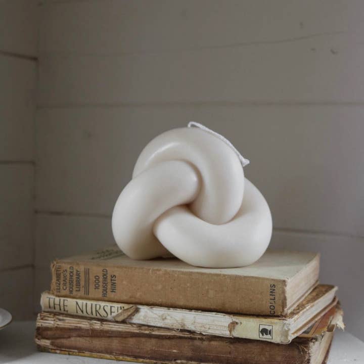 Dusty Rose Bodega - Wholesale Novelty Candle - LARGE knot candle