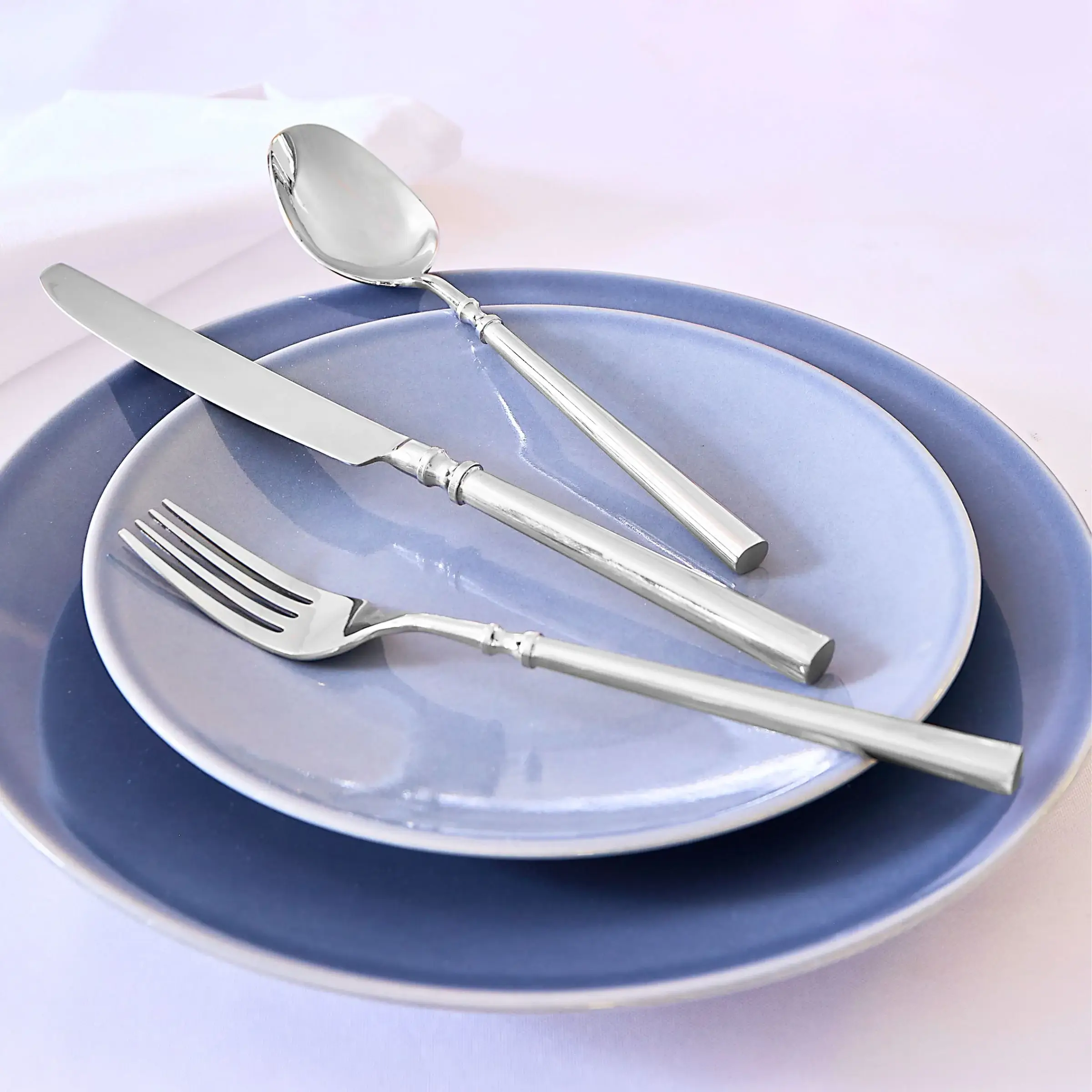 Godinger - Venta al por mayor Conjunto de cubiertos - Juego de cubiertos Regal de acero inoxidable 18/10 con espejo de 20 piezas1