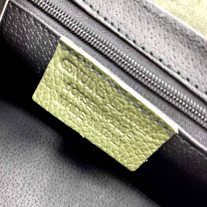 Suie Valentini srl - Wholesale Shoulder Bag - Women's - Genuine leather shoulder bag, Made in Italy, art. 112528