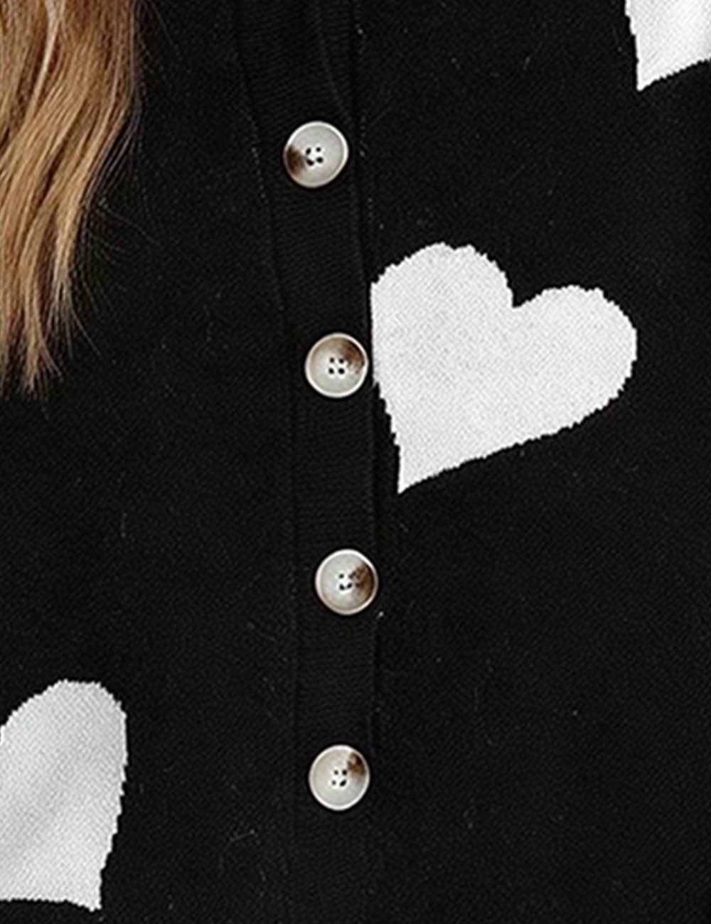 Sweetkama – Cardigan - Mulher por atacado – Cardigan feminino com coração e botões, gola redonda, modelo 23681