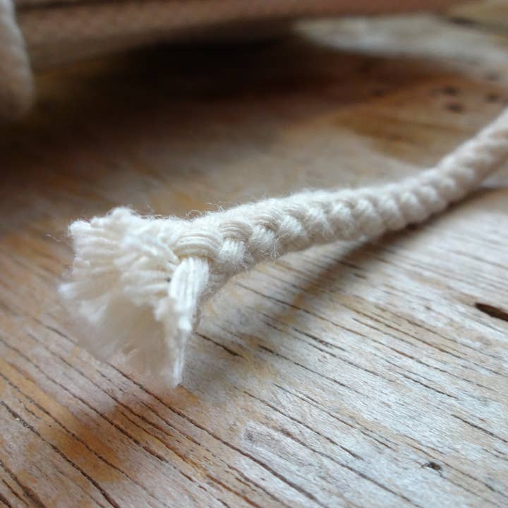 The Foxes Tail - Wholesale Craft Supplies - The Foxes Tail Cotton Clothesline Rope, 100' Hank4