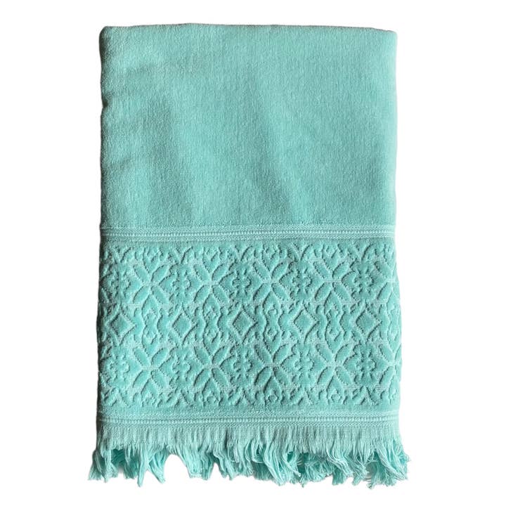 Le comptoir de la plage - Wholesale Bath Towel - Plain velvet bath towel Romance 90x170cm 460gm² with fringes