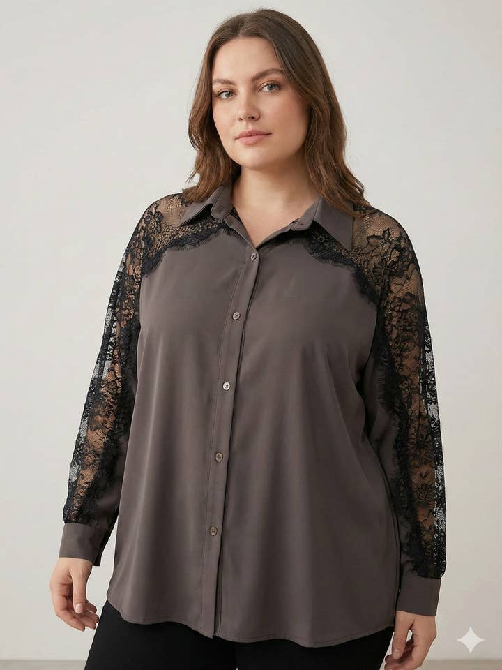 Grande Taille - Chemisier en satin avec manches en dentelle pour la vente par C'MELODIE