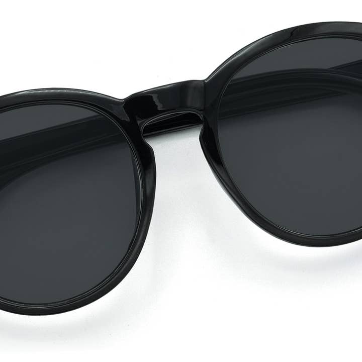 SPARE-SPECS, LLC - Wholesale Sunglasses - Unisex - Penn21