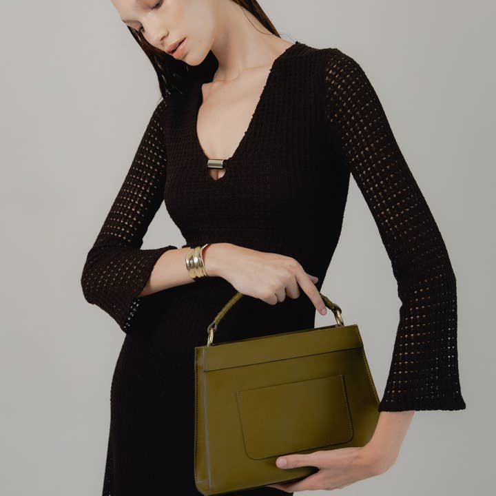 PANTHERA TOTE and other Purchase Wholesale pantaloncini calcio. Free Returns & Net 60 Terms on Faire trending on Faire.