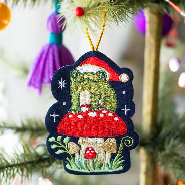 Seltzer Goods - Wholesale Ornament - Frog Mushroom Ornament