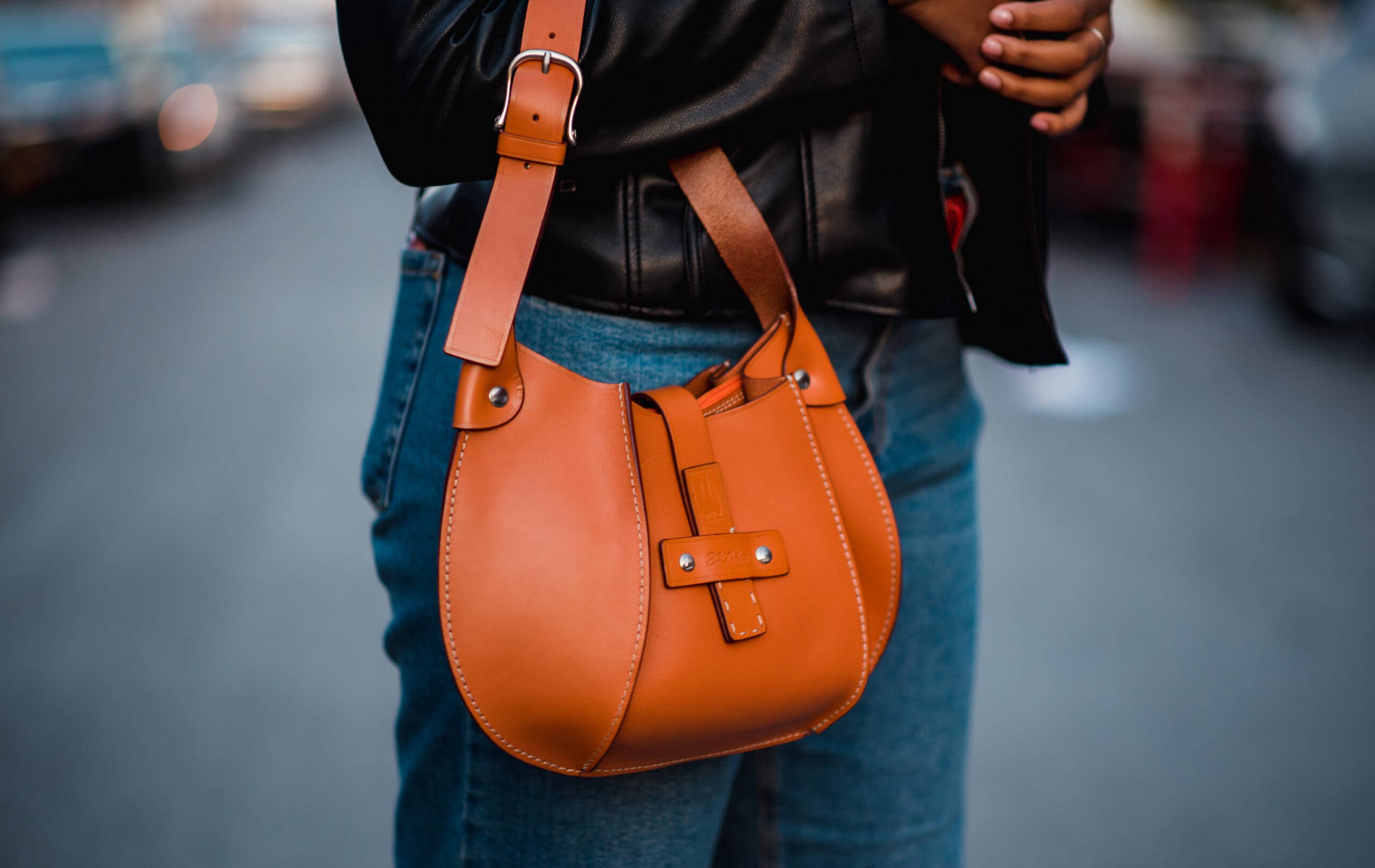 EKOneu - Wholesale Shoulder Bag - Women's - Eugenia Ladies Genuine Leather Shoulder Bag (3 Colors)1