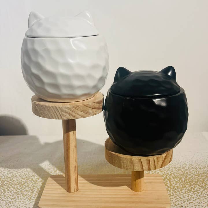 .AVPV. Studio - Wholesale Novelty Candle - Purrrfect Cat Candle