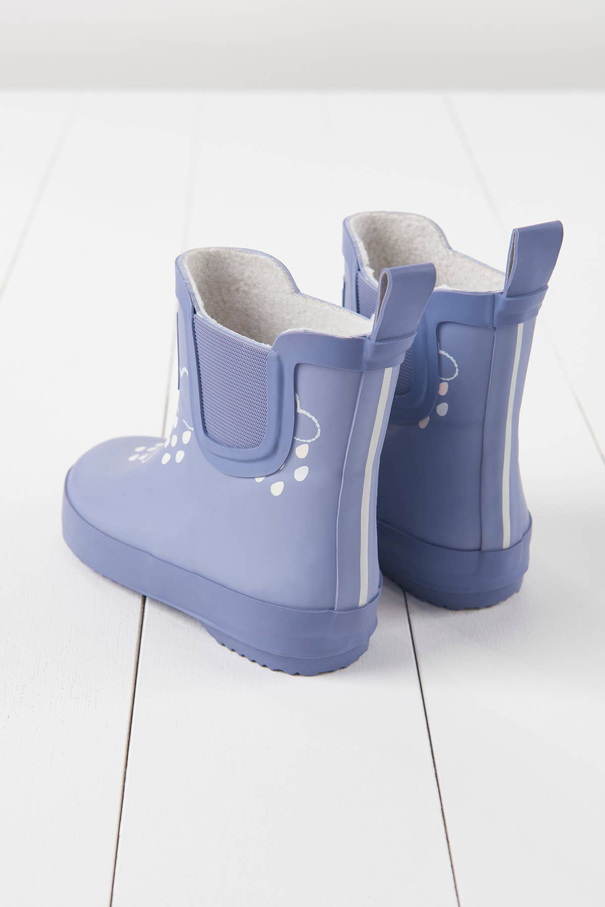 Grass & Air - Wholesale Rain Boots - Kids - Lavender Short Colour-Changing Kids Wellies2