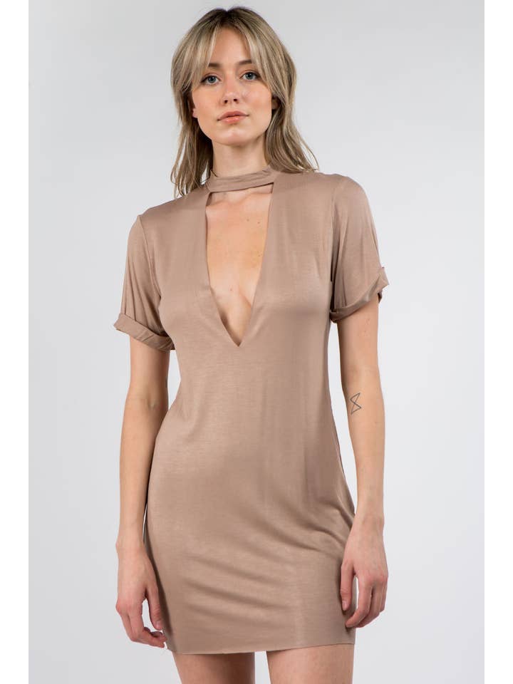 Lux Los Angeles - Wholesale Jurk - Dames - MINI-JURK MET CHOKER SL