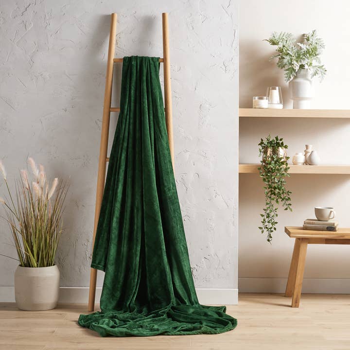 Flannel Fleece Throws and other Purchase wholesale custom printed fleece blankets. Free returns & net 60 terms on Faire trending on Faire.