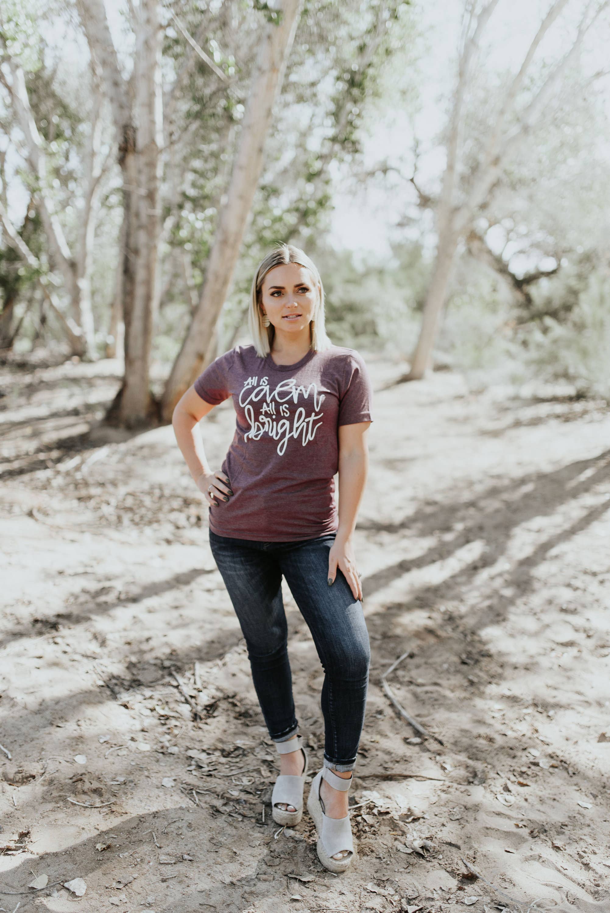 Amy Anne Apparel Inc - Vente T-shirt sérigraphié – femme - Tout est calme Tout est lumineux2