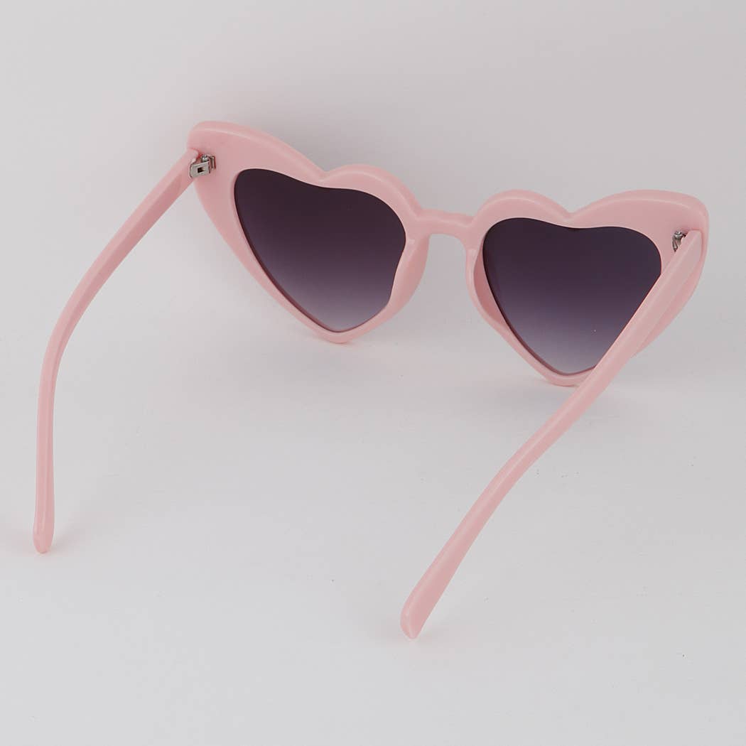 MIX Retro Heart Sunglasses for wholesale on Faire5