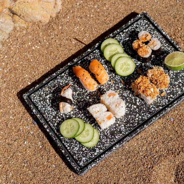 Serviertablett aus recycelten Muscheln für den Großhandel von Malàkio