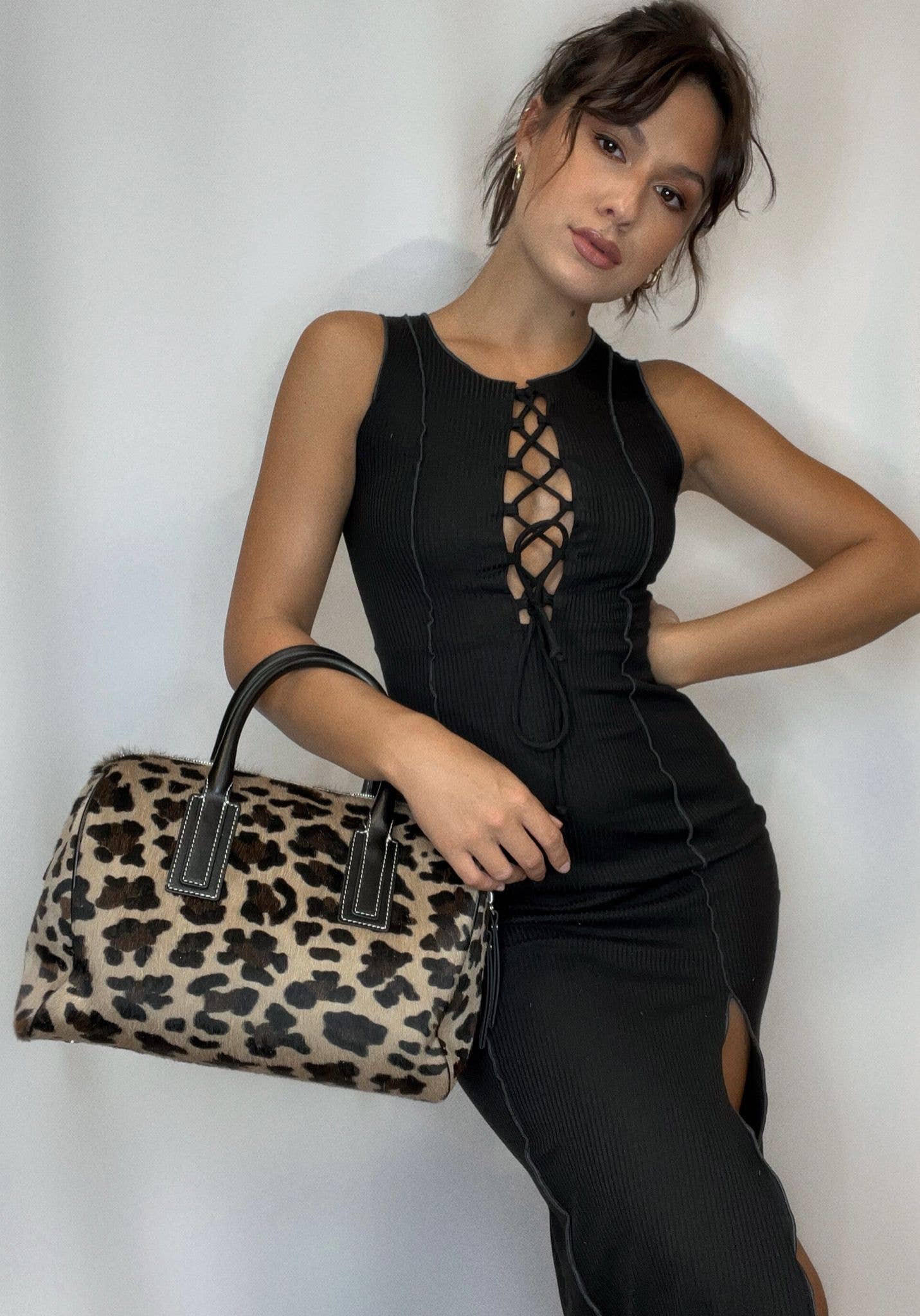 Charlie Leather – wholesale Shoulder bag – women's – Tumbelina Medium Handbag & Over The Shoulder1