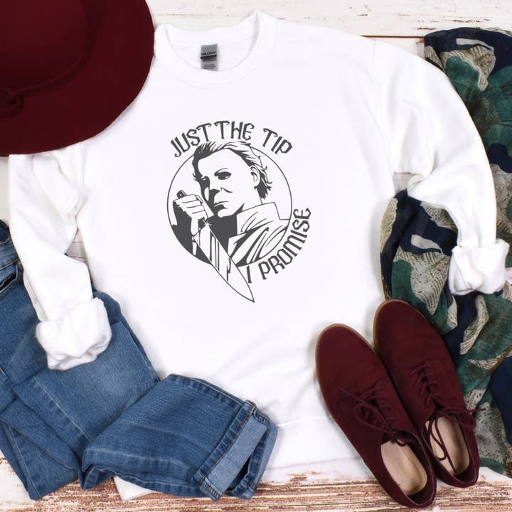 Wild Indigo – wholesale Sweatshirt med tryck - Dam – Michael Myers | Just the Tip Crewneck | Halloween Spooky