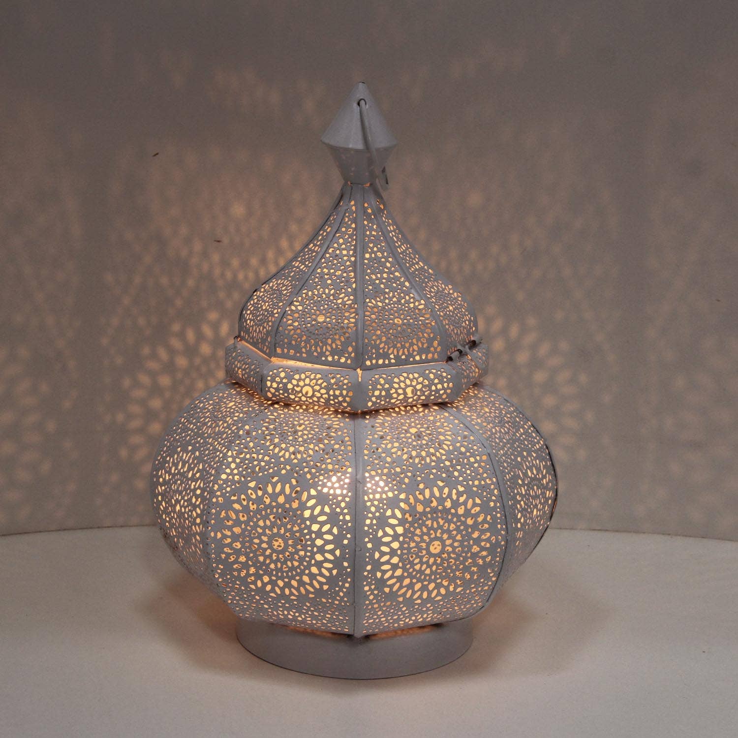 Casa Moro – wholesale Candle holder – Oriental lantern Alima table lamp candle holder1