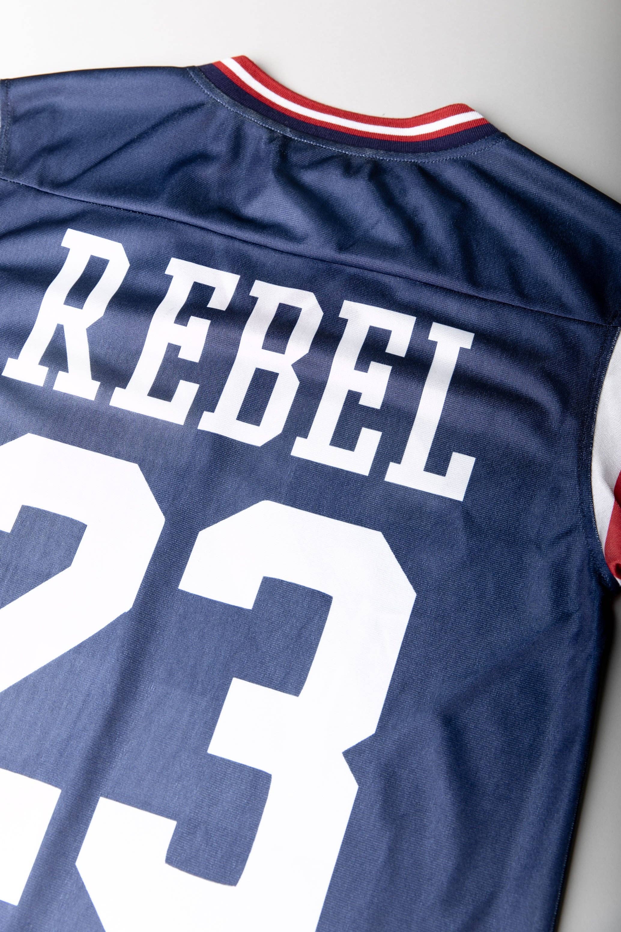 Bleu canal T-shirt de football Kayla | Bleu canal en vente sur Faire9