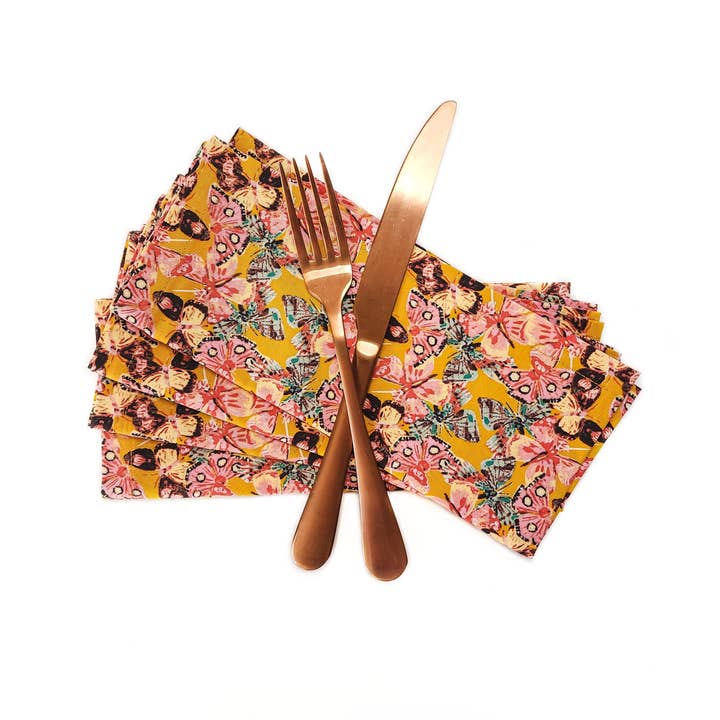 90 West Linen Co. - Wholesale Dinner & Cloth Napkin - Golden Butterfly Cloth Napkins, Set of 411