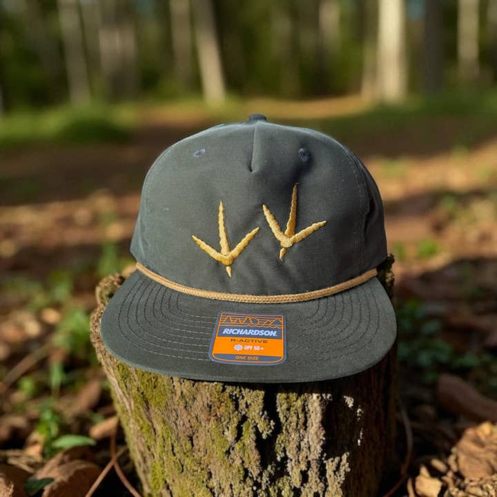 Endless Hunt - Wholesale Flat Brim Cap - Men's - Turkey Feet Rope Hat