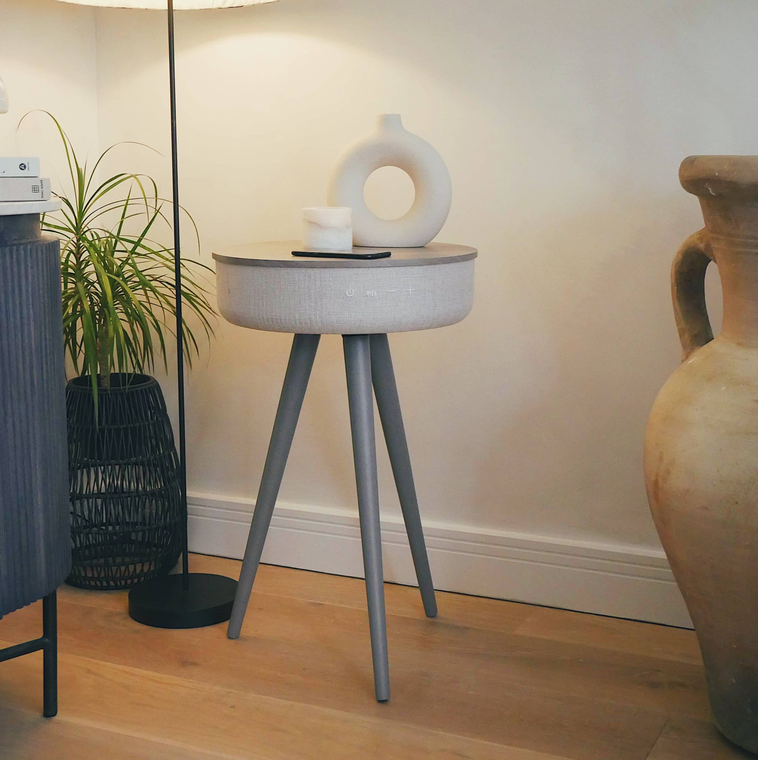 Steepletone UK Ltd - Wholesale Speakers - Tabblue - Bluetooth Table Speaker9