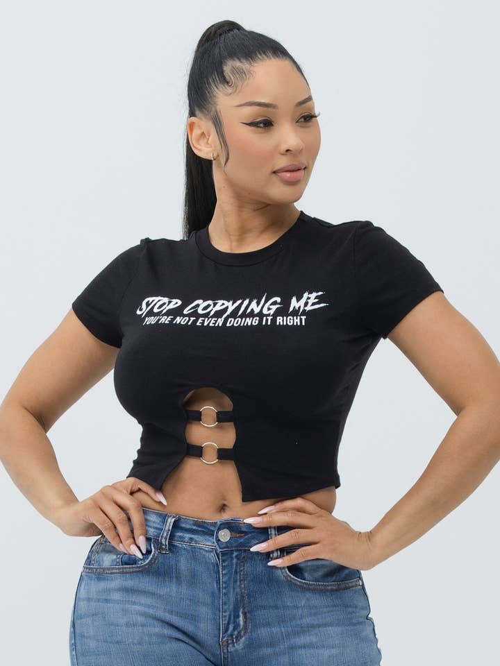 RING DETAIL GRAPHIC TOP for wholesale by Boswell