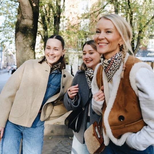 Love Explorers - Wholesale Scarf - Women's - Leopard scarf - My little essential flower brown3