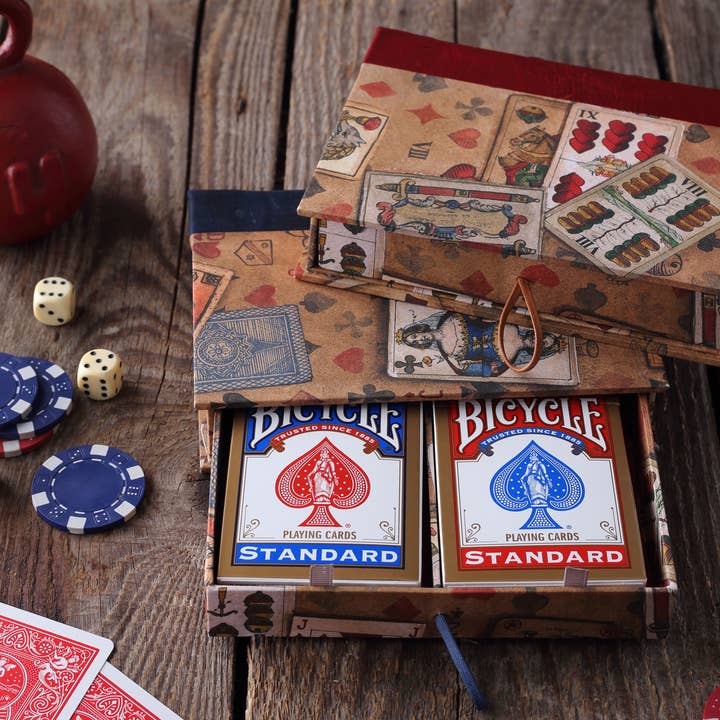 Boîte artisanale demi-cuir avec cartes françaises pour la vente par Bomo Art Budapest