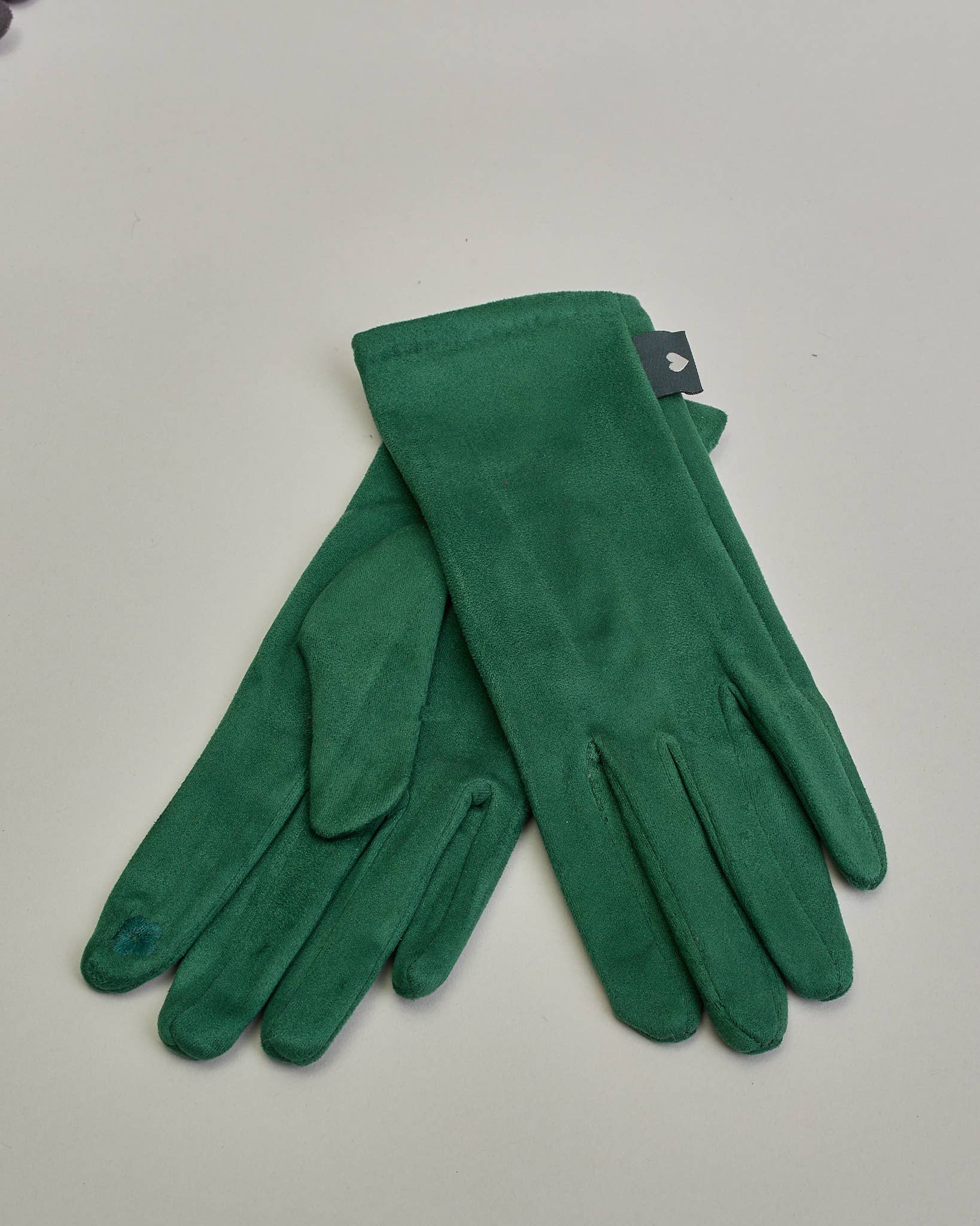 Herzilein-Wien GmbH – Großhandel Handschuhe – Damen – Velourleder-Optik Handschuhe – kuschelig und elastisch3