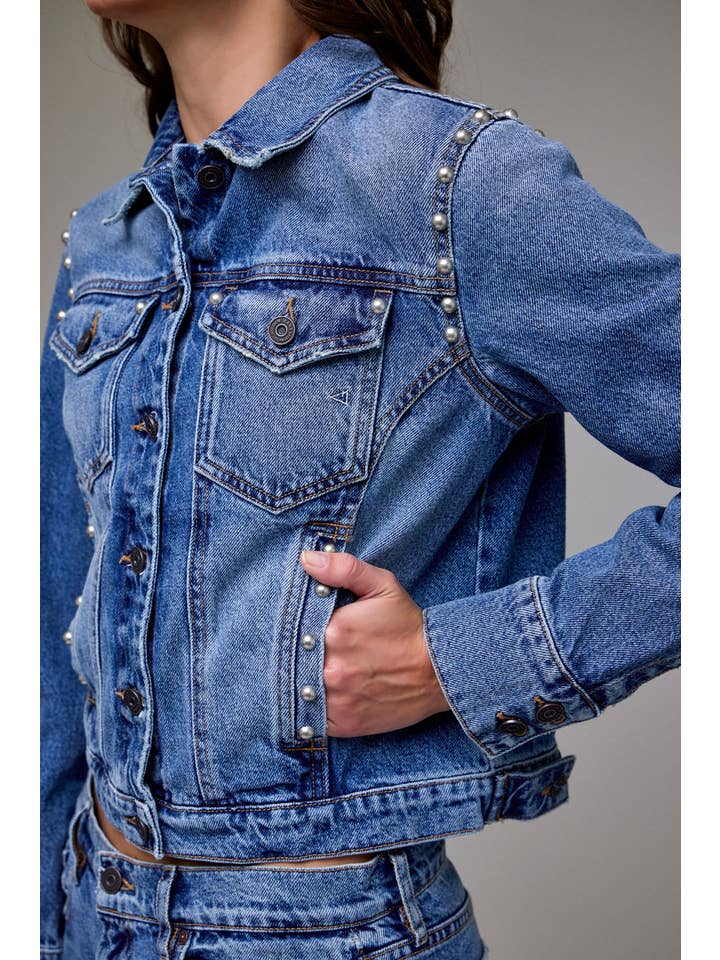 Hidden Jeans - Wholesale Shorts - Women's - Medium Wash Pearl Embellished Fitted Trucker Jacket9