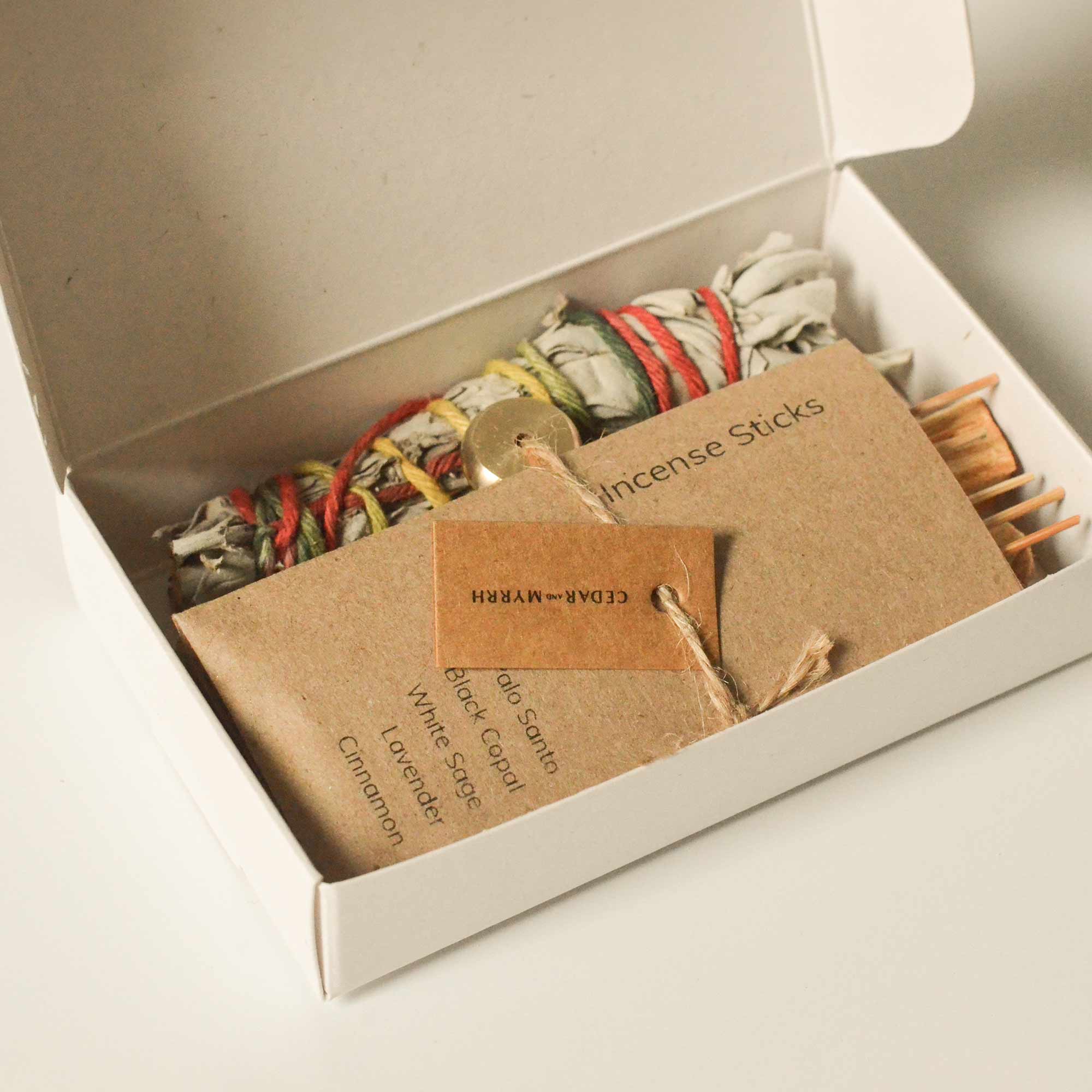 Cedar and Myrrh - Vendita all'ingrosso Attrezzatura per meditazione - Kit di esempi Burning Ritual2