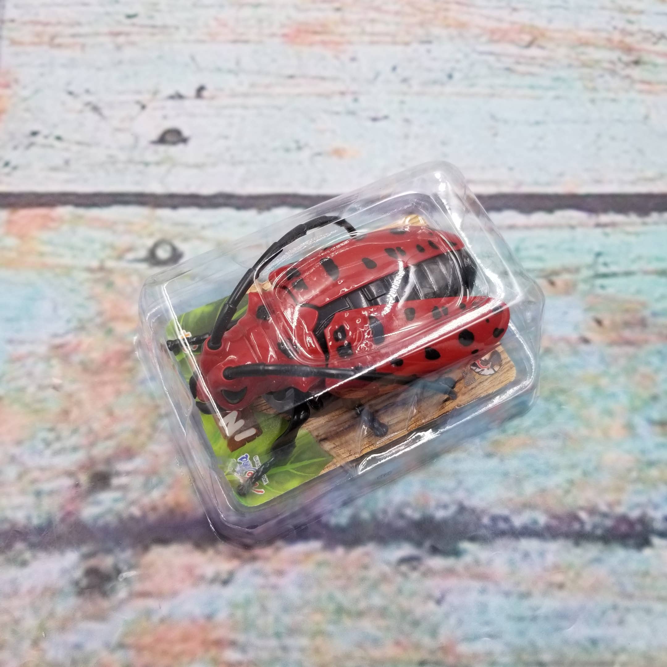 MIAS SHOP - Wholesale Classic Toy - Kids - Clockwork Chain Longhorn Beetle Crawling Toy0