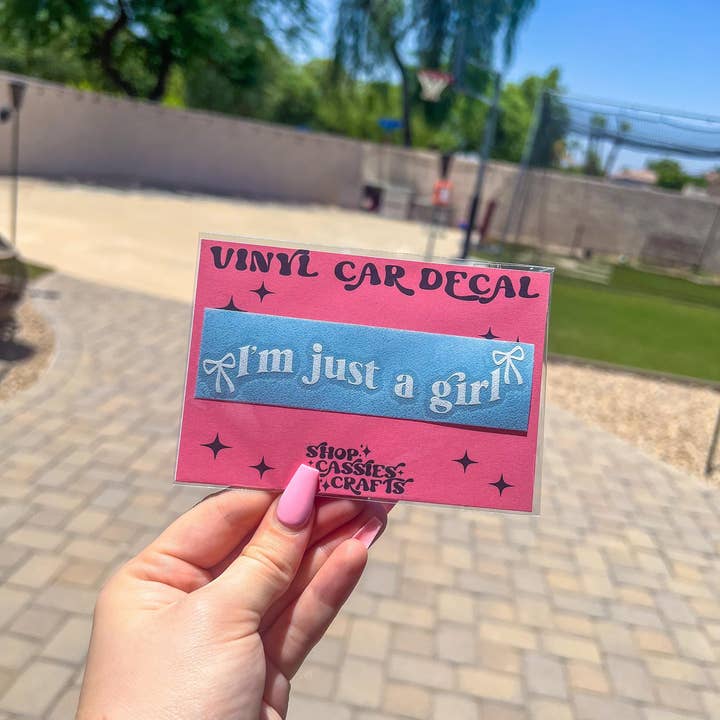 ShopCassiesCrafts – Großhandel Aufkleber – Aufkleber „Ich bin buchstäblich nur ein Mädchen“3