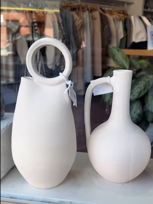 Traditionele keramische vaas zonder glazuur voor wholesale door Cerámica Roca Caus