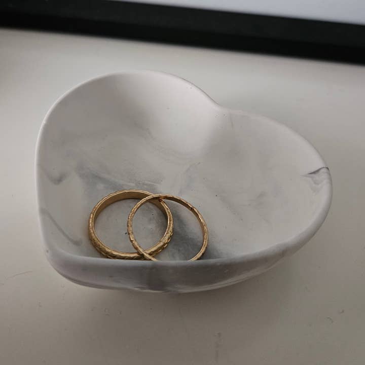 Small Heart Dish - Jewelry Holder or Tea Light Holder for wholesale by Scandi Sculptures