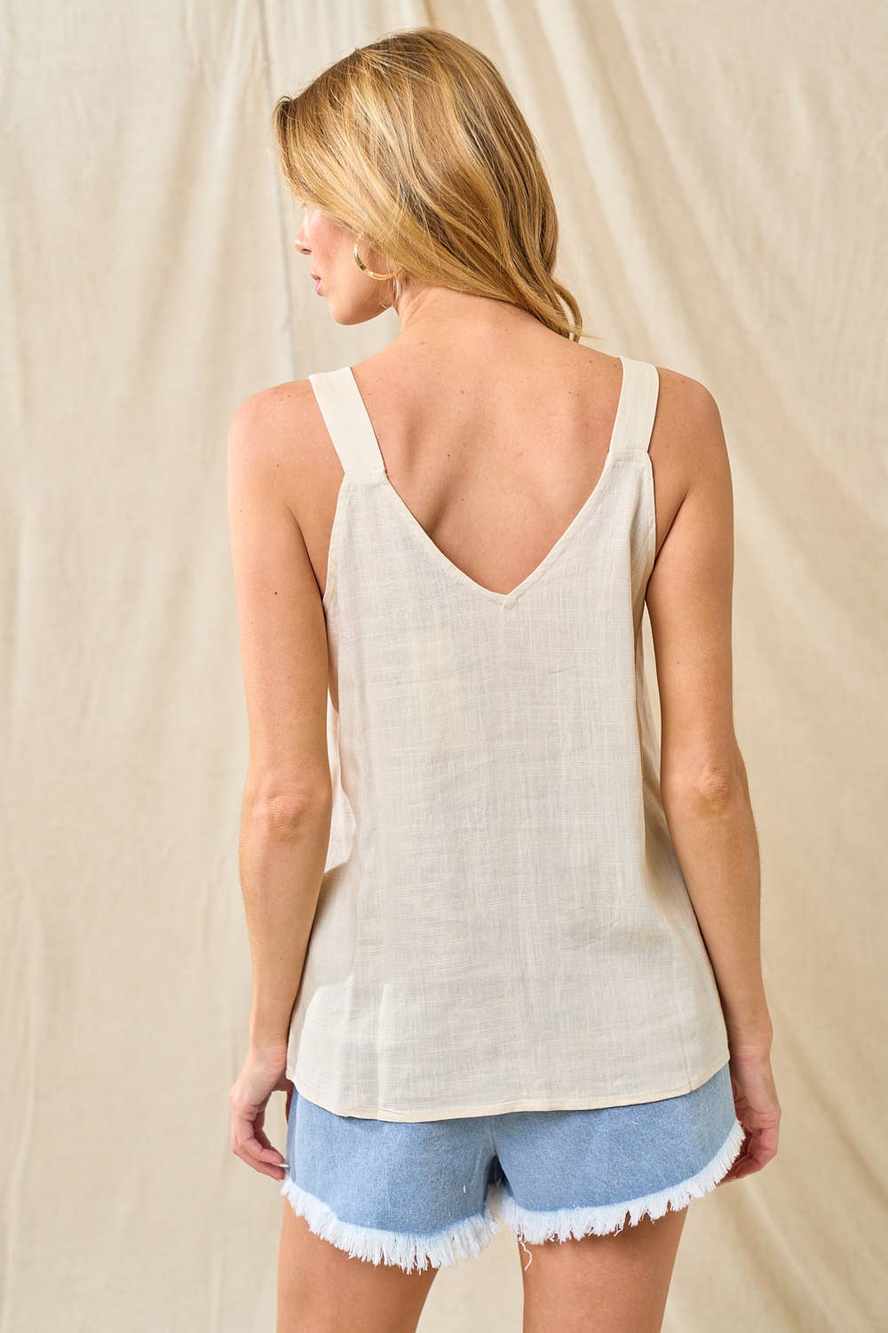 Doe and Rae – wholesale Tank top – Women′s – V-neck Linen Tank - 41310t4