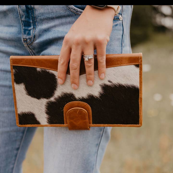FRINGE & LUXE - Wholesale Wallet - Women's - Cowhide clutch wallet