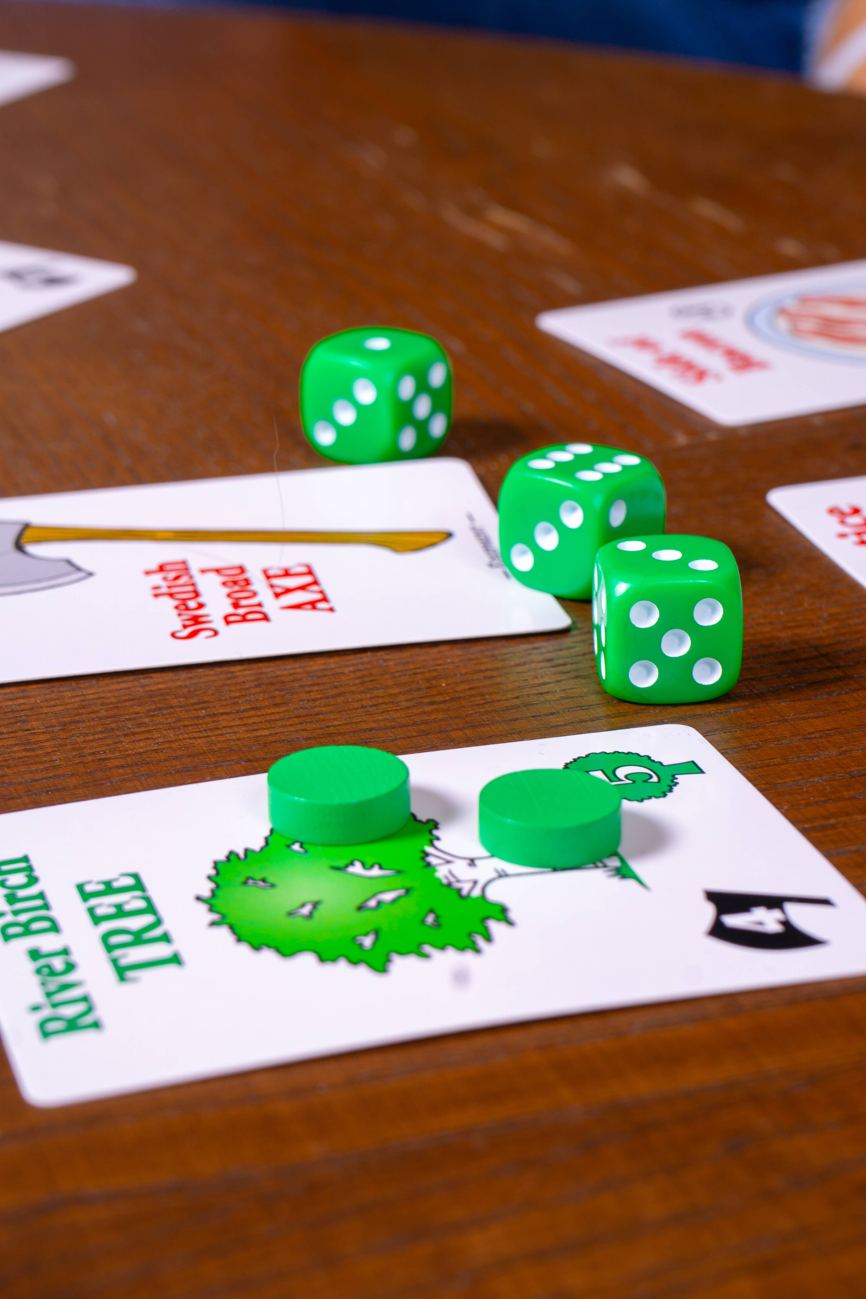 Left Justified Studio & Prolific Games - Wholesale Kaartspel - Flapjacks & Sasquatches — Een houthakkerskaartspel voor het hele gezin13