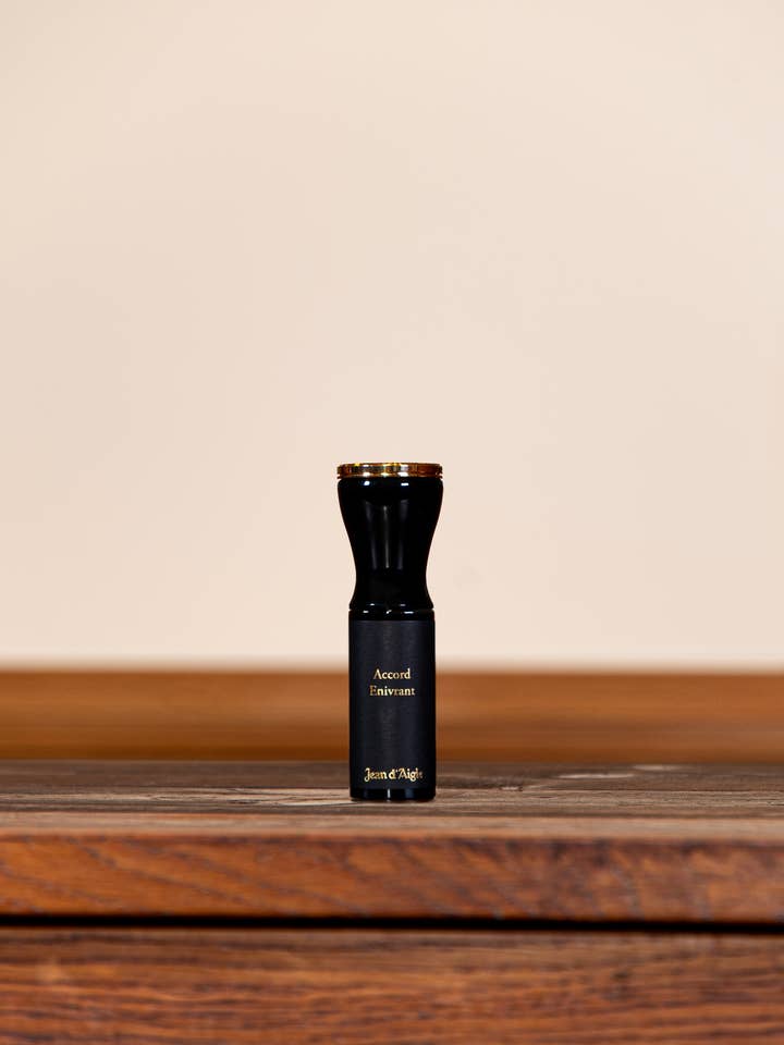 BERUSANDE AVTAL för wholesale av Jean d'Aigle