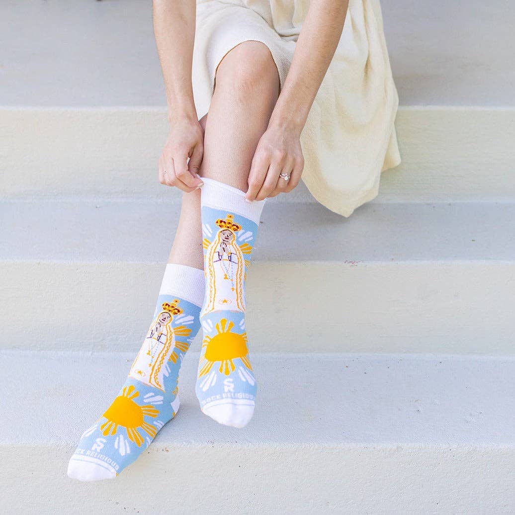 Sock Religious – Großhandel Socken - Unisex – Unsere Liebe Frau von Fatima Erwachsenensocken1