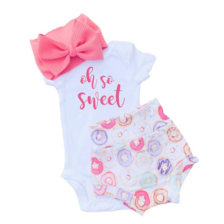 Tiny toes Baby Co - Wholesale Clothing Set - Baby - Oh So Sweet Donut Bummies Set