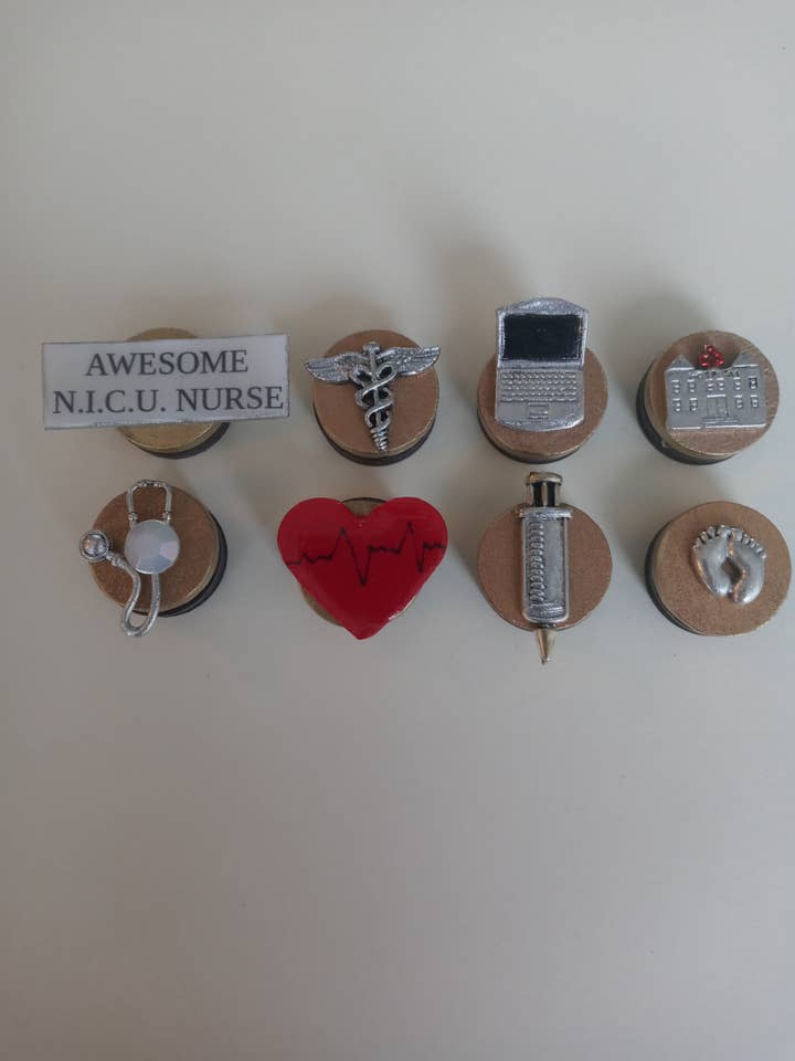 Magneti da infermiera N.I.C.U. per la vendita all'ingrosso da parte di Cindy'sHandicrafts