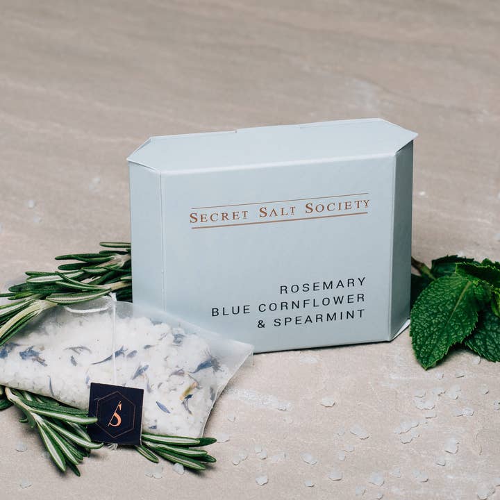 Rosemary, Bluecornflower And Spearmint Bath Infusion for wholesale by Banks-Lyon Botanical